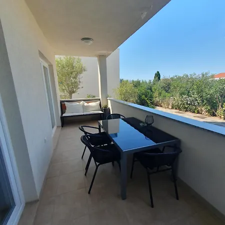 Marti Apartment