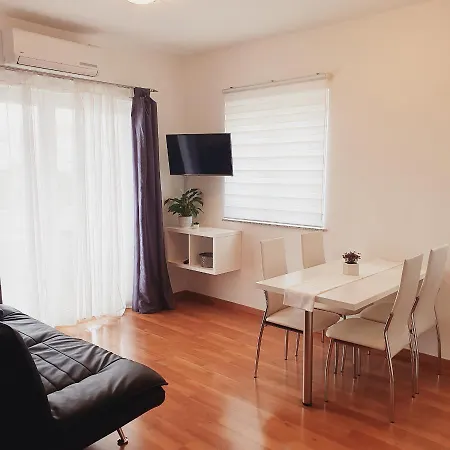 Marti Appartement *